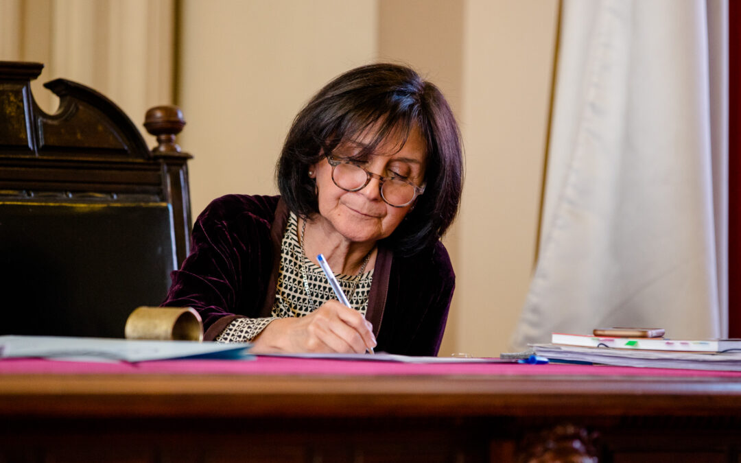 Andrea Muñoz, ministra de la Corte Suprema por fallo que evitó expulsión de funcionario denunciado por acoso sexual: jueza indica que generó “impacto negativo y desazón” y que si bien no lo comparte, “lo debo acatar”