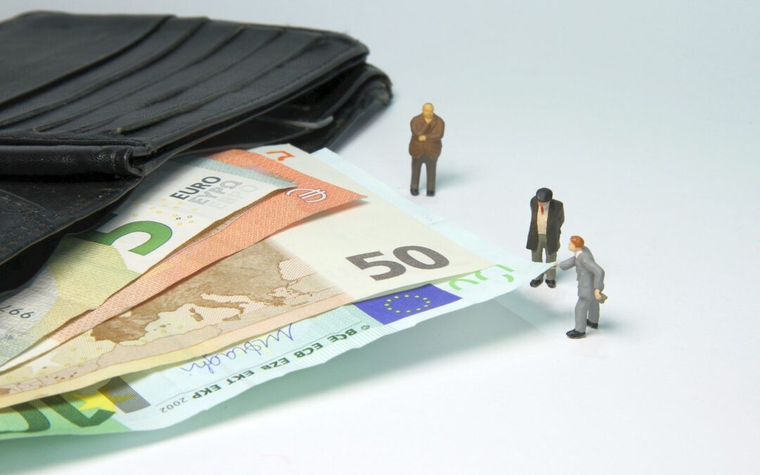 UAF: reportes de operaciones sospechosas de lavado de activos crecieron 27,45% en primer semestre de 2020