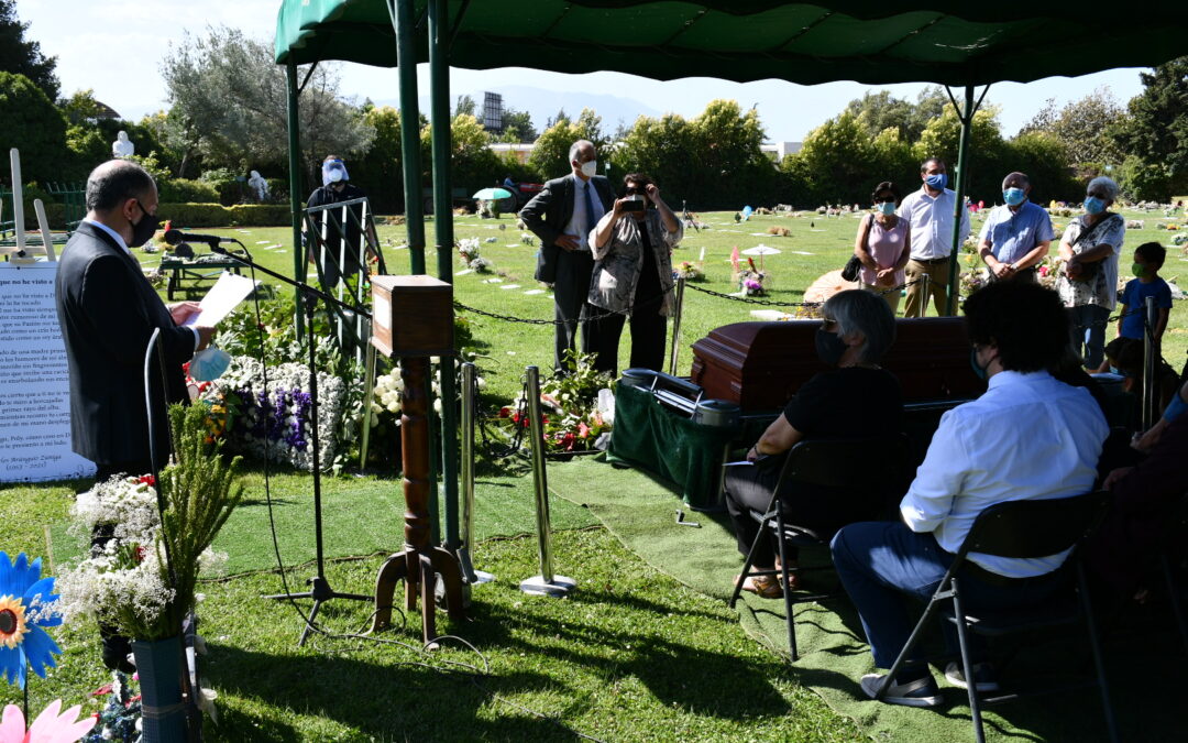 El emotivo discurso del ministro Sergio Muñoz en el funeral de Carlos Aránguiz: “Nunca dejaste de decir directamente aquello que pensabas, como cualidad de juez amante de la verdad (…). Nos duele tu partida”