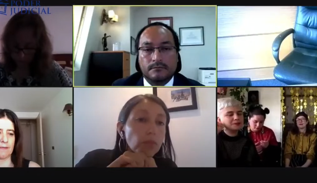 Todo ocurrió en un contexto artístico: sobreseen definitivamente al colectivo Las Tesis de denuncia de Carabineros por atentado y amenazas contra la autoridad