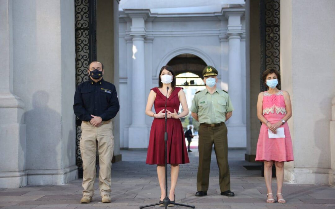 Gobierno concreta denuncia por apropación indebida ante la Fiscalía Oriente por  tercera dosis de vacuna aplicada al presidente del directorio de la Clínica Las Condes