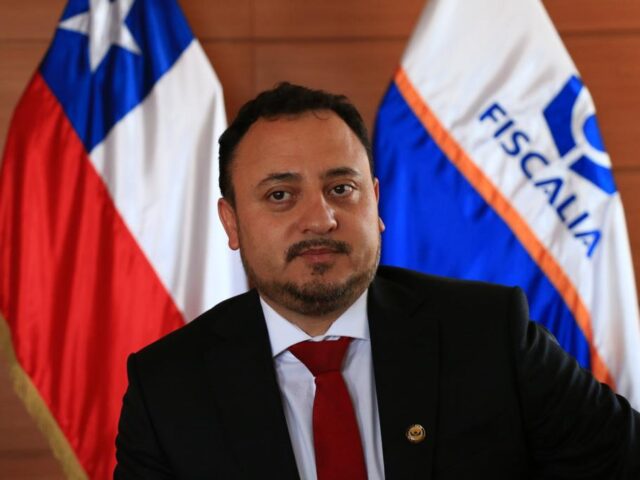 Fiscal regional de Arica: “Hay muchos extranjeros que con condena y expulsión pendiente, están empezando a ser liberados a la espera de materializar esa expulsión”