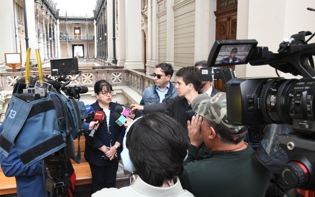 Presidente de la Corte Suprema informa al Pleno la denuncia de amenazas en su contra