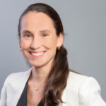 El costo invisible del exceso de encargados. Por María Elisa Undurraga