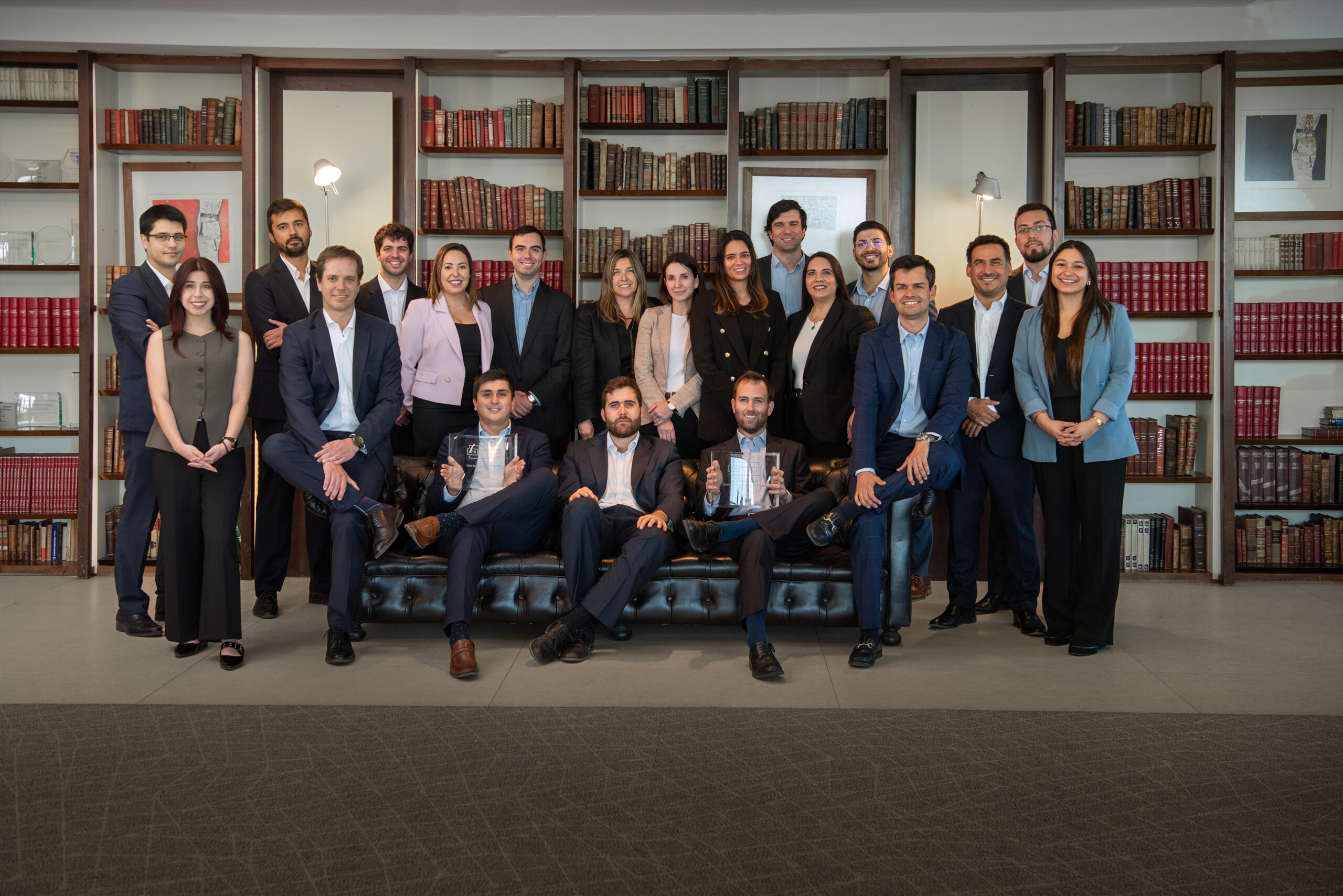 Carey es reconocido como “Chile Tax Law Firm of the Year” y obtiene el premio “Impact Deal of the Year” en los ITR Americas Tax Awards 2025
