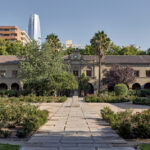 Luego de una investigación que no acreditó delitos: familia de alumno del Santiago College demanda al establecimiento por $304 millones