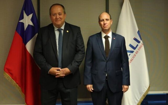 Fiscal Ángel Valencia y ministro Martín Arrau se reúnen para coordinar ambiciosa agenda legislativa contra el crimen organizado