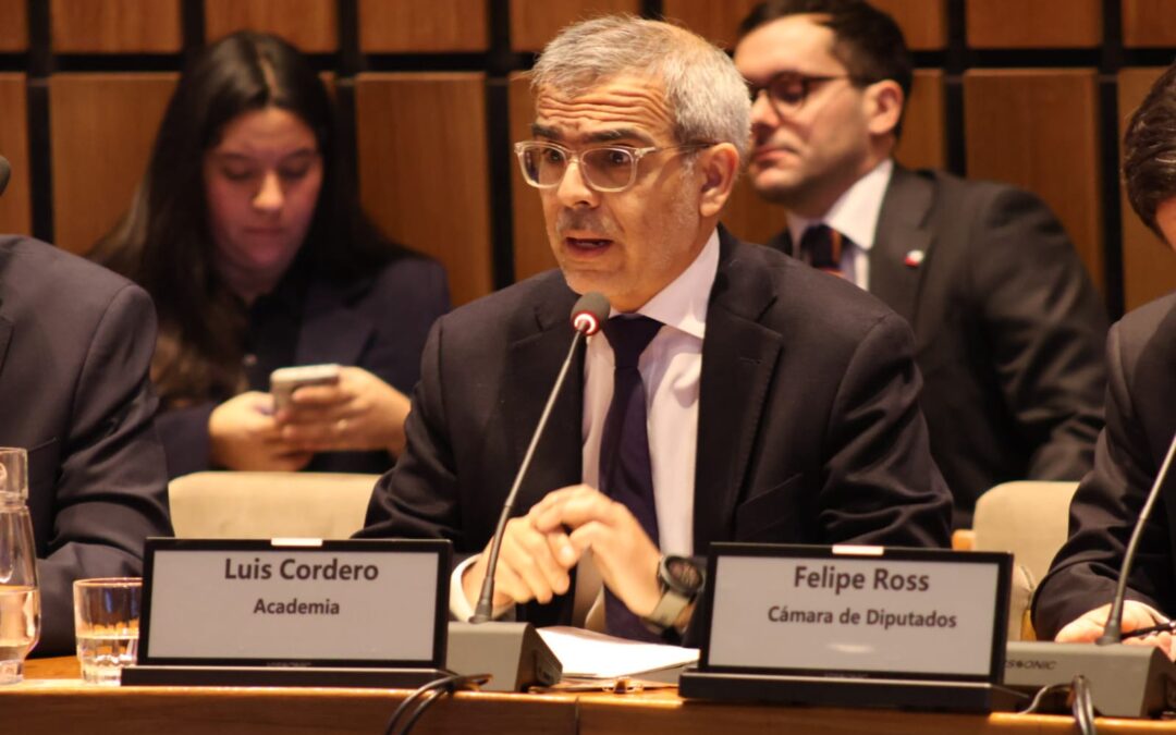 Expertos coinciden en la necesidad de modernizar la regulación para fortalecer el desarrollo digital para las personas y sectores productivos del país