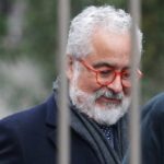 La sombra de Hermosilla en la Contraloría: nuevos chats con director de Azul Azul revelan gestiones en favor de Dorothy Pérez
