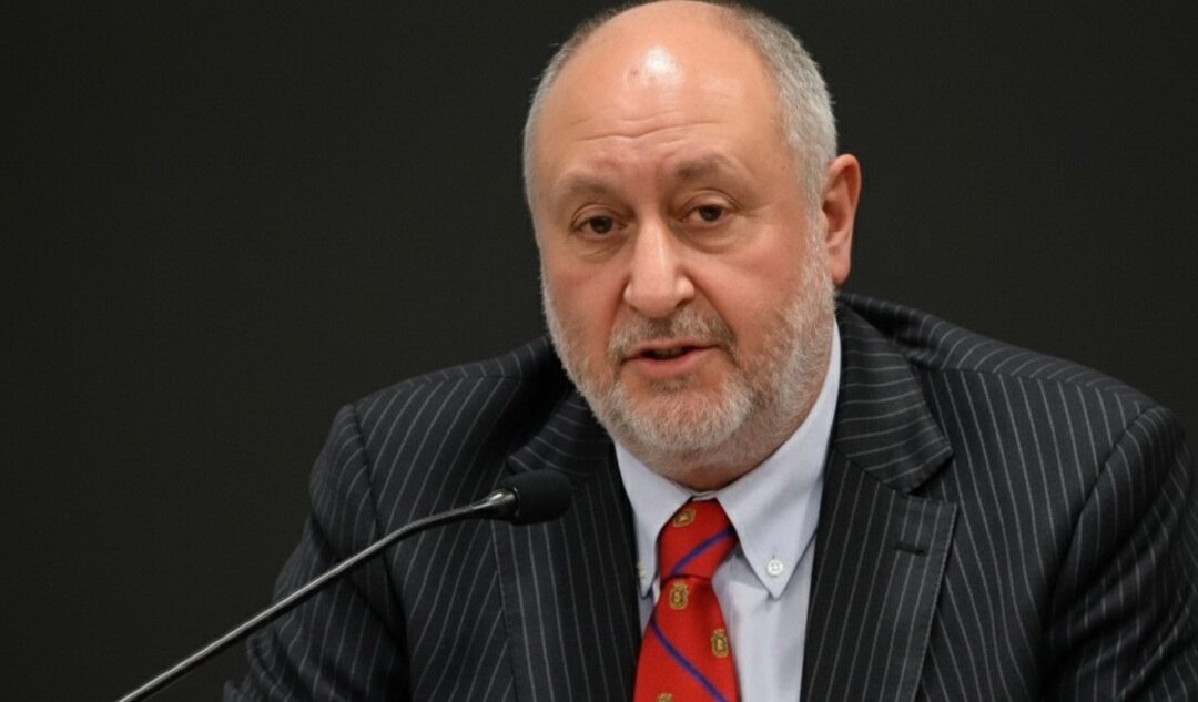 Conservador Yamil Najle queda al borde de la destitución después de decisión de la Corte de Apelaciones de Chillán