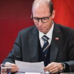 Ministro Arrau exige “máximo rigor” en indagatoria luego que subcomisario PDI fuera nuevamente internado en Hospital de Carabineros
