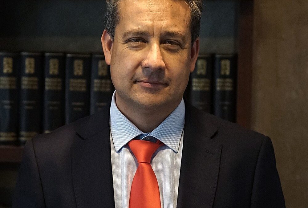Piden levantar secreto bancario de exfiscal Vinko Fodich en causa por lavado de activos: “Todos mis ingresos son fruto de mi trabajo”