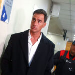 Camilo Huerta enfrentará formalización tras ser detenido en el aeropuerto por nexos con la operación “Imperio Amsterdam”