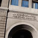 Ministerio de Justicia intenta cerrar la polémica y confirma que congela la tramitación de decretos que benefician a agresores sexuales